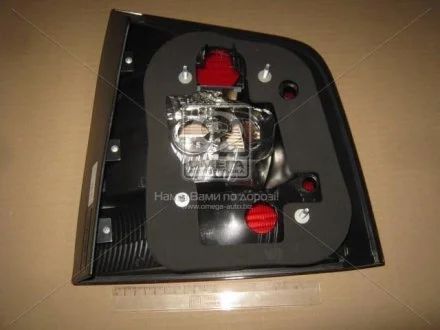 Ліхтар задній лівий Skoda Octavia (09-) універсал TYC 11-C260-01-2B