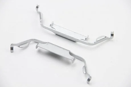 Монтажний к-кт гальмівних колодок пер. BMW 5/X5/X3 97-11 SEINSA AUTOFREN D42899A