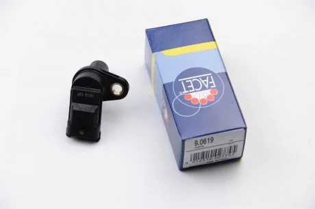 Датчик обертів коленвала Fiat 500,500C,500L, BRAVO II,DOBLO 0.9-2.7 98- FACET 9.0619