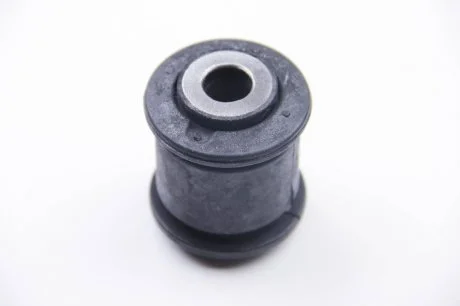 Сайлентблок важеля (переднього/спереду) Renault Master 10- ASMETAL 38RN1030