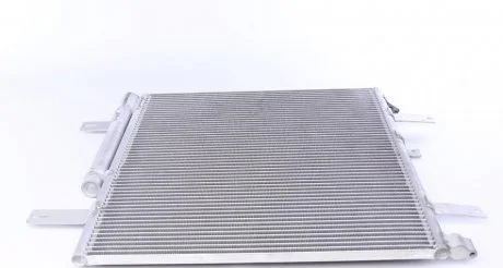 Радиатор кондиционера MAHLE MAHLE / KNECHT AC 853 000S