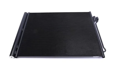 Радіатор кондиціонера BMW 5 (F10/F11)/7 (F01/F02/F03/F04) 09-18 MAHLE / KNECHT AC 463 000S