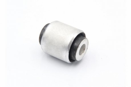 -TEKNOROT BMW С/блок тяги (рычага) задней подвески 1 F20,2,3 F30,4 12- KAUTEK BM-BS113