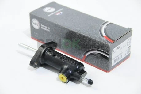 Циліндр зчеплення головний W107/W108/W114/W115/W116 (67-96) A.B.S. A.B.S. 41802X