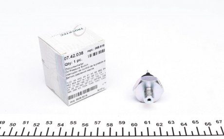Датчик давления масла VW LT/T3/T4/Caddy (1,2-1,6 bar) (черный) TRUCKTEC 07.42.038 (фото 1)