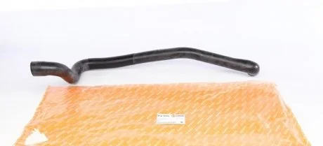 Патрубок системи охолодження VW T4 2.4D 91- AUTOTECHTEILE 312 1033