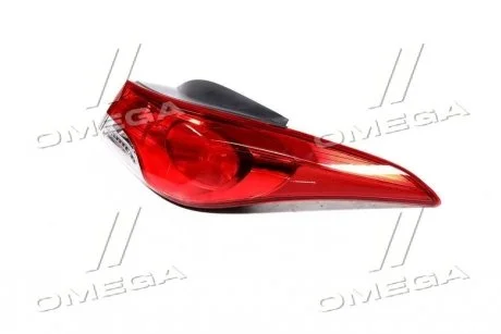 Ліхтар задній зовнішній правий Hyundai Elantra (11-) TYC 11-C183-05-2B