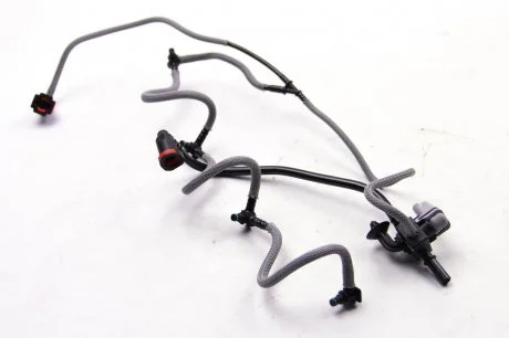 Шланг обратки (з датчиком) Master/Trafic 2.5dCi 03- RENAULT 8200503234