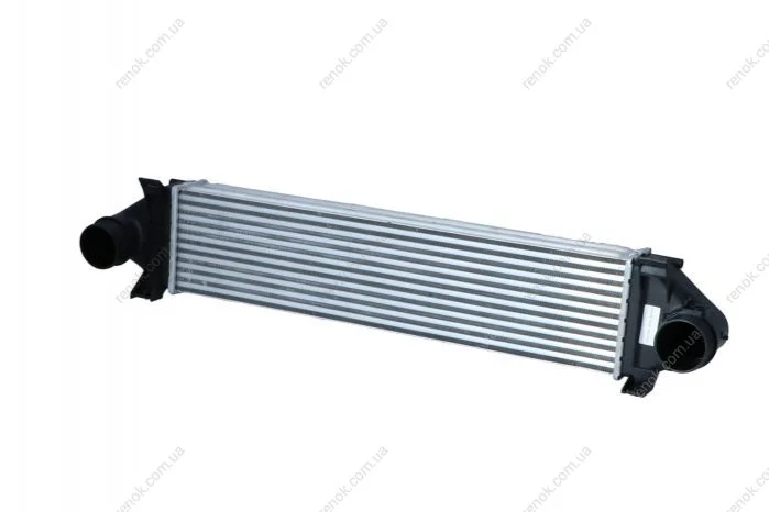 Радиатор интеркулера Land Rover Freelander 2.2D 06-14 NRF 30374 (фото 1)