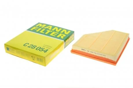 Фільтр повітряний BMW 3 (G20/G21)4 (G22/G23/G26)/Z4 (G29) 2.0i/e B46/B48 18-/Toyota Supra 2.0 19- MANN C 28 054