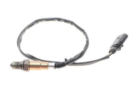 Лямбда-зонд (кількість дротів 5, 680мм) AUDI A4 ALLROAD B8, A4 ALLROAD B9, A4 B8, A4 B9, A5, A6 C7, A8 D4, Q5, Q7 VW BEETLE, JETTA IV, TOUAREG 1.8-6.3 10.07- BOSCH 0 258 027 00F