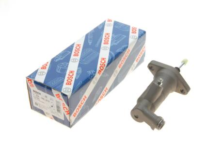 Циліндр сцеплення (робочий) Audi A3/Skoda Fabia/Octavia/Rapid/Yeti/VW Caddy/Golf/Passat B6/B7/B8 03- BOSCH 0986486576