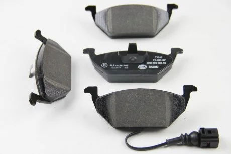 VW Тормозные колодки передн.Golf V/VI,Caddy III 04-,Skoda Fabia,Octavia 04- HELLA 8DB 355 008-551