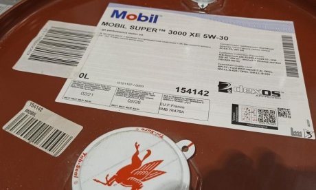 Олива моторна 5W30 60L MOBIL 154142