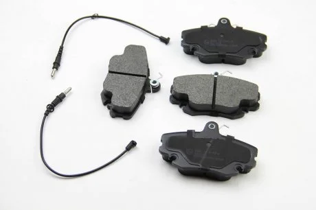 Гальмівні колодки пер. Logan 05-/Megane 96-03/Clio 91-05 Bremsi BP2590