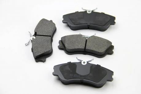 Гальмівні колодки пер. Berlingo/Partner 96-01 (Lucas) Bremsi BP2921