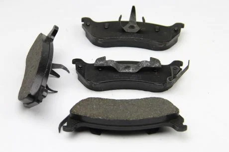 Гальмівні колодки зад. MB M-Class (W163) 98-05 (Bosch) Bremsi BP2892