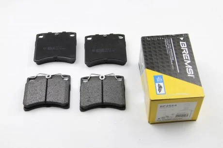 Гальмівні колодки пер. T4 -96 (R15) (вен.диск LUC) Bremsi BP2554