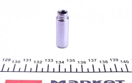 Втулка клапана OE germany 01 0122 600000