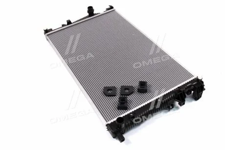 Радиатор охлаждения JEEP CHEROKEE (KL) (13-) 2.2 CRD NISSENS 61040