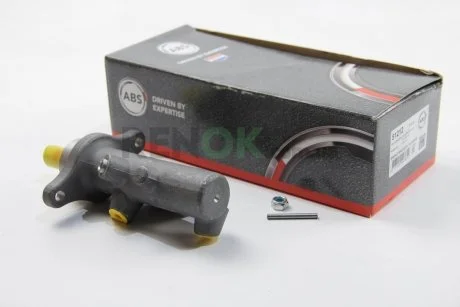 Гальмівний циліндр головний Caravelle/Multivan/Transporter/Touareg/Cayenne 02-15 A.B.S. A.B.S. 51212