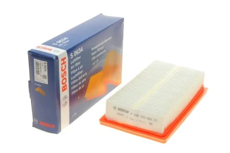 Фільтр повітряний Hyundai Accent V 1.6 16V 17-/Kia Rio IV 1.0-1.6 i/1.4 CRDi 17- BOSCH F 026 400 634