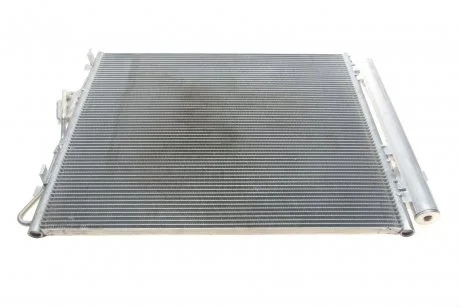 Радіатор кондиціонера (з осушувачем) Hyundai Santa Fe II 2.0/2.2CRDi 06-12 Van Wezel 82005310