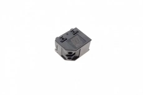 Кнопка стеклоподъемника (R) VW Bora/Jetta/Audi A4 98-04 SOLGY 401027