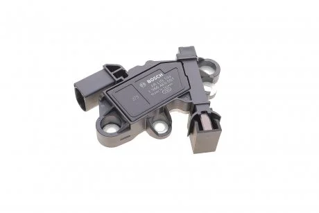 Регулятор напруги VOLVO XC60 I FORD GALAXY II, MONDEO IV, S-MAX 1.8D/2.0D/2.4D 05.06-02.17 BOSCH 1986AE0051