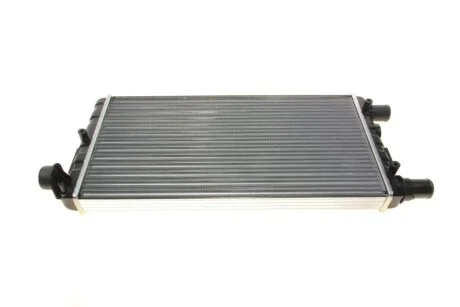 Радиатор охлаждения Fiat Siecentro/Cinquecento 0.9/1.1 91-98 NRF 58845