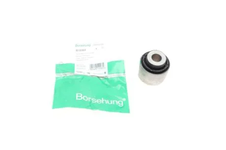 Сайлентблок важеля (заднього/знизу) VW Passat/Skoda Superb III 14- (OE VAG) Borsehung B19063