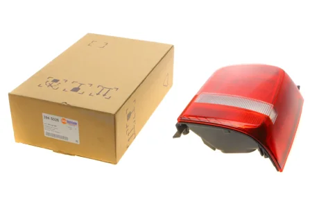 Фонарь задний VW T5 09-15(R) (ляда) AUTOTECHTEILE 394 5026