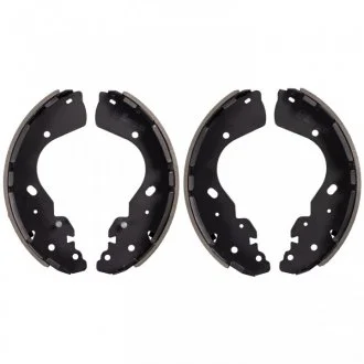 Комплект гальмівних колодок з 4 шт. барабанів BLUE PRINT ADM54139