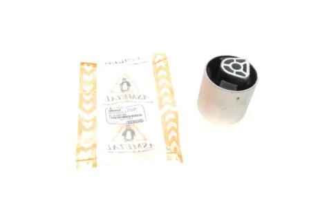 Сайлентблок важеля (переднього/знизу) BMW X5 (F15/F85)/X6 (F16/F86) 13-19 B47/N20/N47/N55/N57/N63 ASMETAL 38BM0423