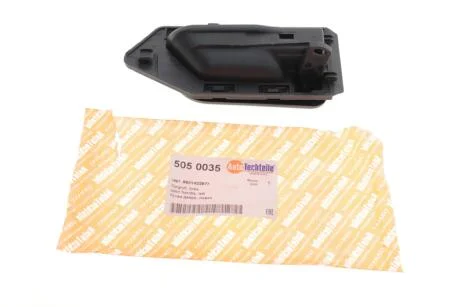 Ручка дверей, ліва AUTOTECHTEILE 505 0035