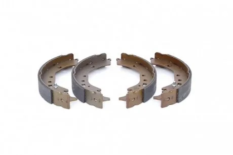 TOYOTA Щеки торм. задние Yaris 11-, Verso 10-, IQ BOSCH 0986487938