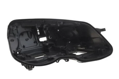Корпус фары MB E-class (W212) 13-16(R) AUTOTECHTEILE 130 8243
