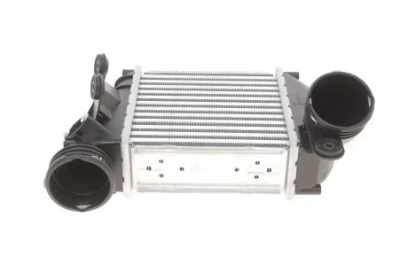 Радіатор інтеркулера Van Wezel 03004354