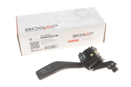 Перемикач світла фар VW Caddy III 1.9-2.0 TDI 04-15 BOGAP A7318103