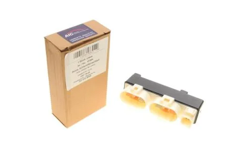 Реле вентилятора радіатора VW T4 90-03 (для автомобілів з кондиціонером) AIC 57304