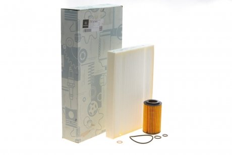 Комплект фільтрів Sprinter (W907/W910) OM651 18- (салону/масляний) (+AC Tempmatic) MERCEDES-BENZ 9075204800 (фото 1)