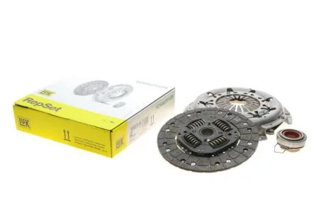 Комплект зчеплення Toyota Hilux 2.4D 88-97 (d=240mm) (+вижимний) LuK 624 2024 00