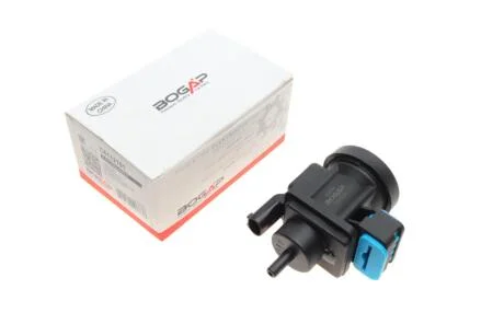 Клапан пневмотичної підвіски перепускний BOGAP C6112101