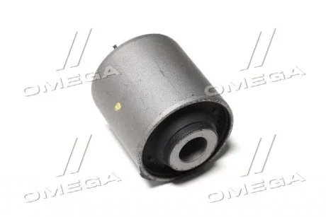 Сайлентблок великий переднього нижнього важеля зовнішній CTR GV0243