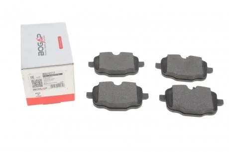 Комплект гальмівних колодок BOGAP B8210117