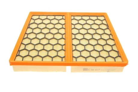 Фільтр повітряний -FILTER MANN C 34 017
