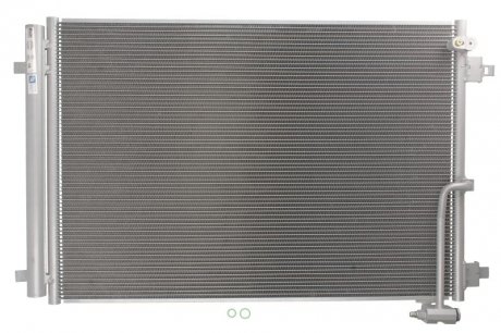 AUDI Радіатор кондиціонера (конденсатор) з осушувачем A8 D4 3.0 NISSENS 941050