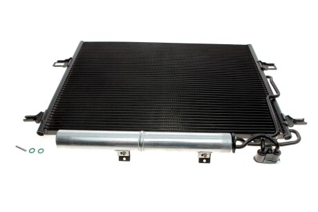 Радіатор кондиціонера MAHLE MAHLE / KNECHT AC 318 001S