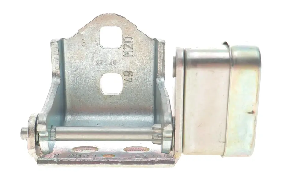 Петля двери передней левой нижний Renault Megane II (02-08) RENAULT 804218874R (фото 1)