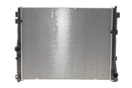 Радіатор охолодження двигуна NRF 550279